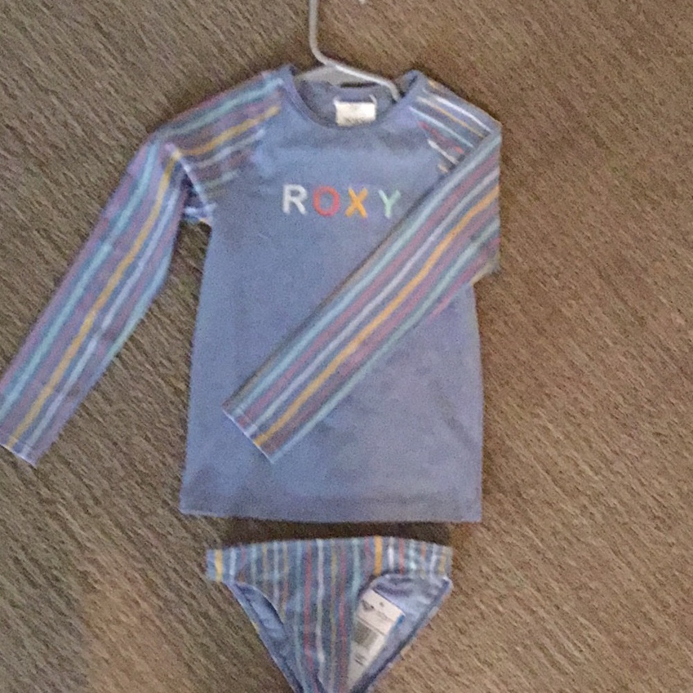 Roxy Girls Rashie swim set